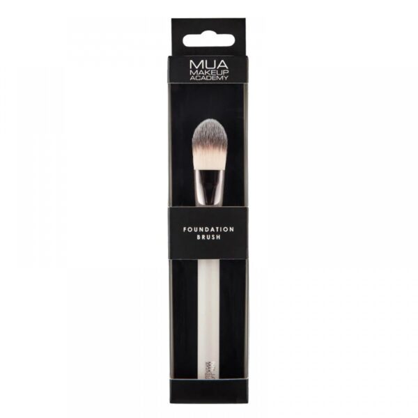 mua flat foundation brush